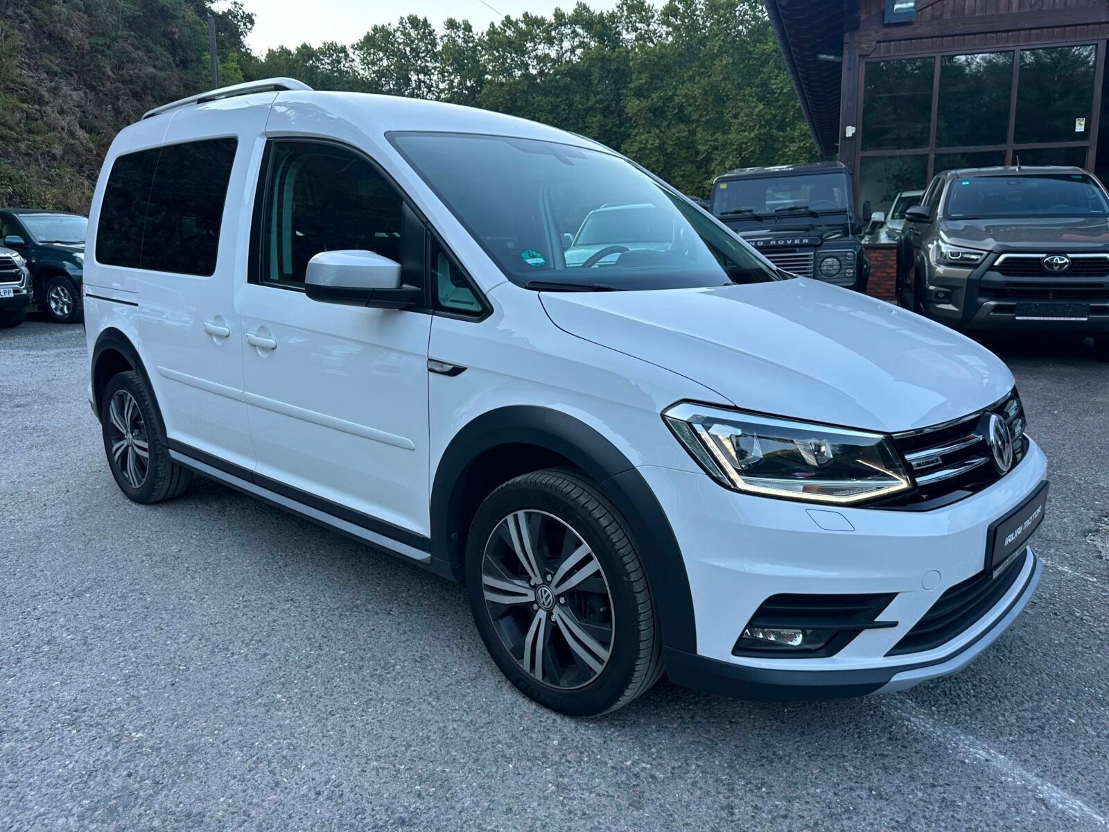 VOLKSWAGEN Caddy Alltrack 2.0 TDI 150 CV