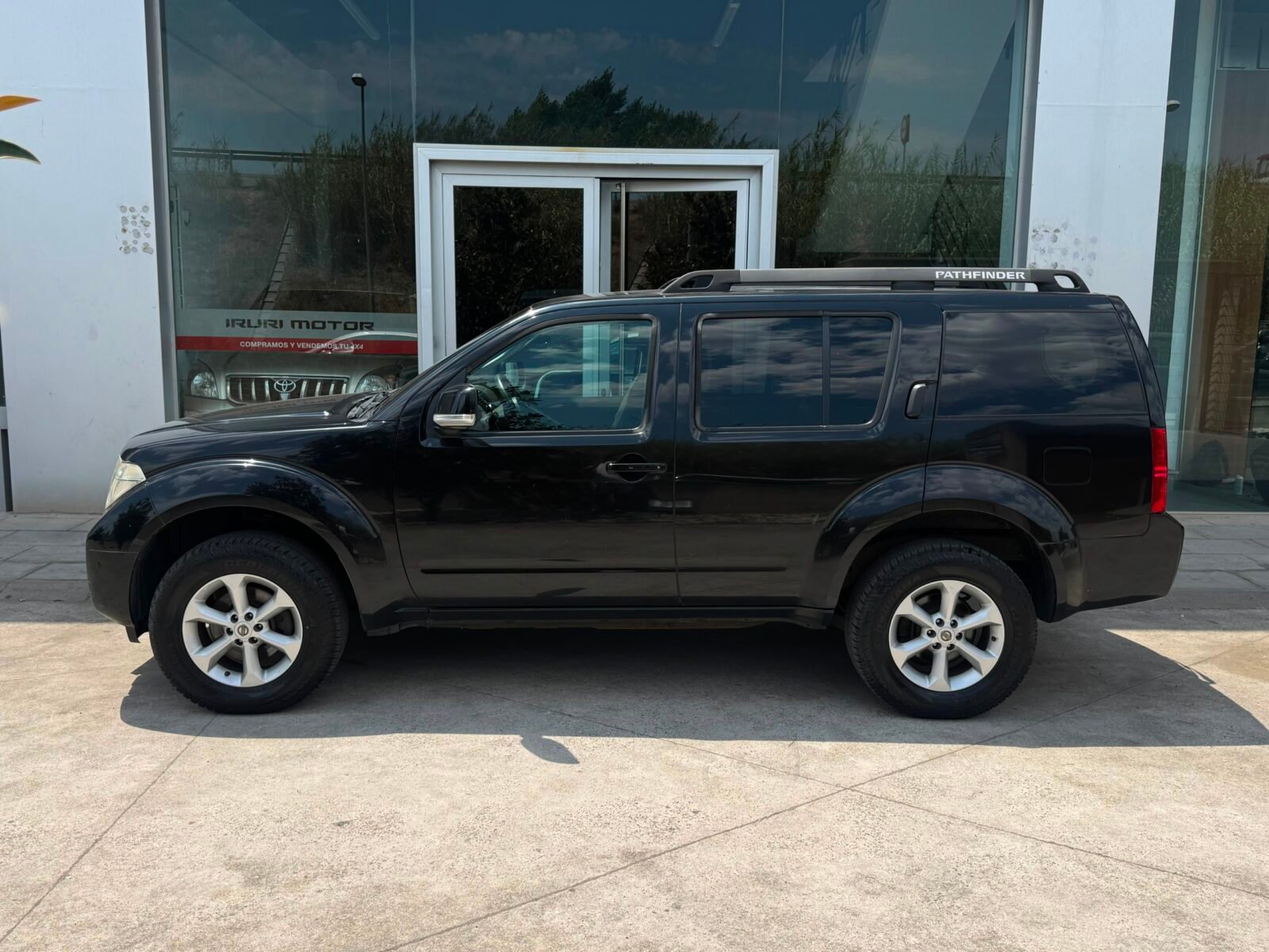 NISSAN Pathfinder 2.5 dCi 171CV SE 7 plazas