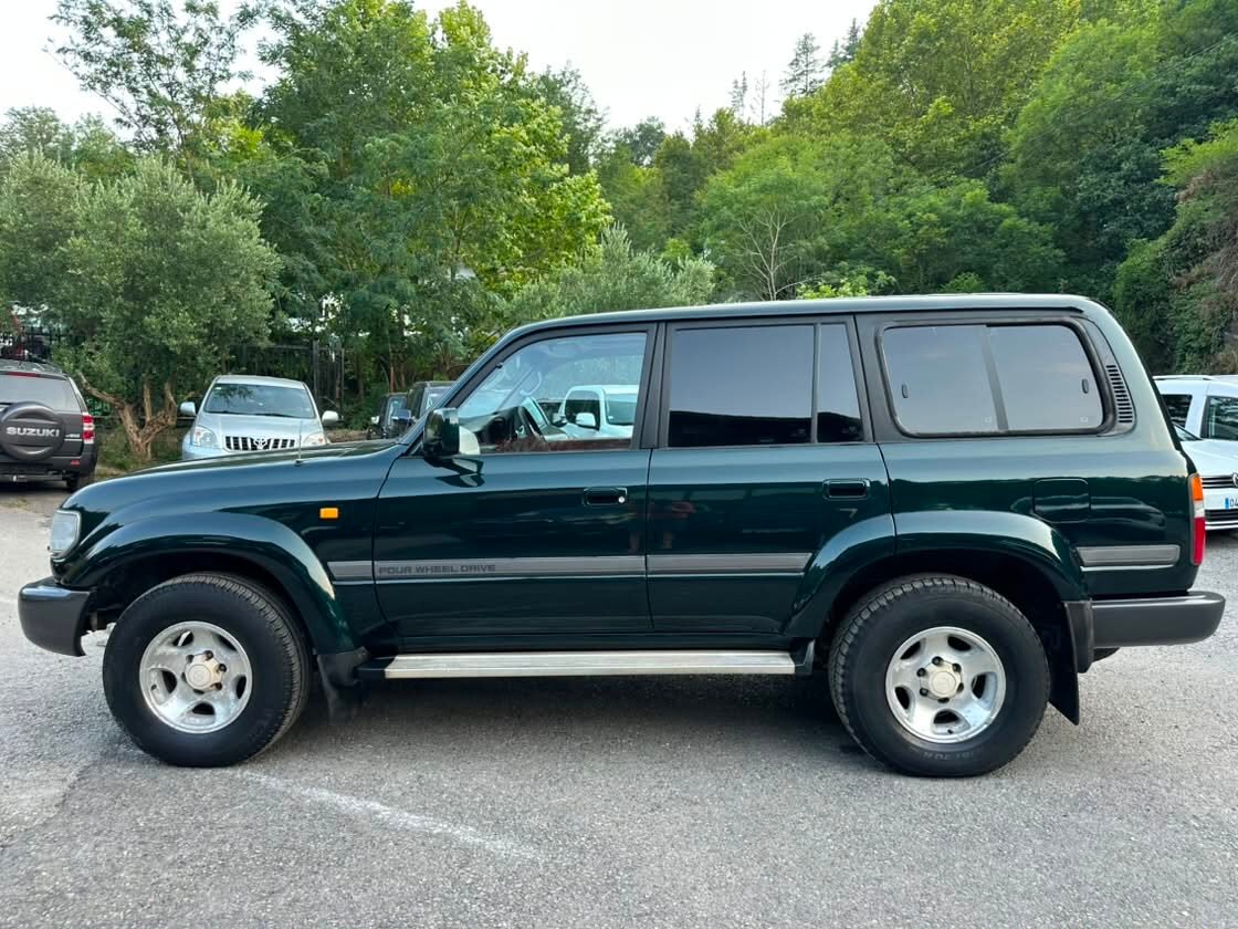 TOYOTA Land Cruiser 80 FZJ RHD 4.5 V8 24V 6cilindros en línea