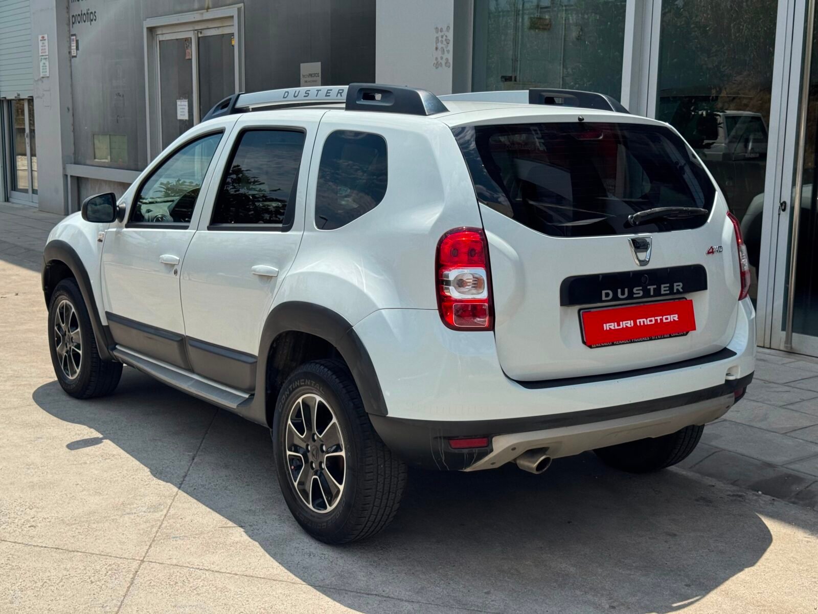 DACIA Duster Laureate dCi 80kW 109CV 4X4 EU6