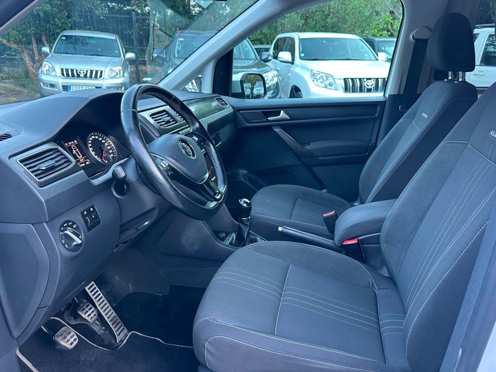 VOLKSWAGEN Caddy Alltrack 2.0 TDI 150 CV