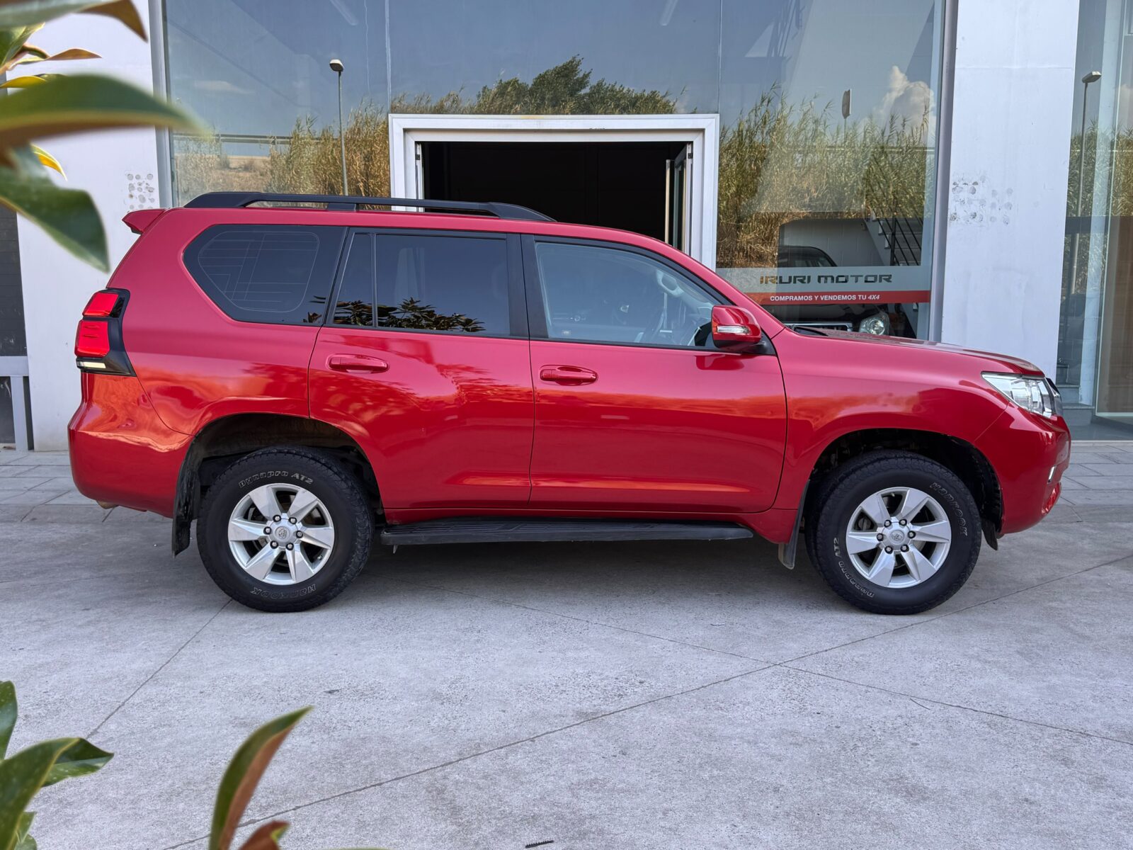 TOYOTA Land Cruiser 2.8 D4D VX