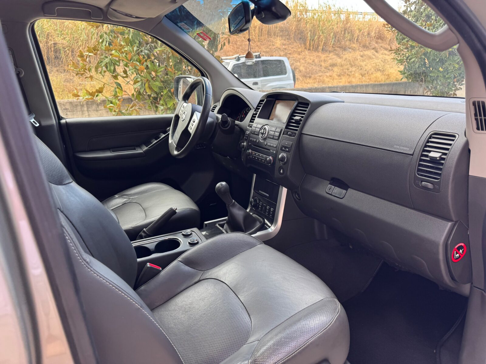 NISSAN Pathfinder 2.5dCi 190 CV LE 7 Plazas