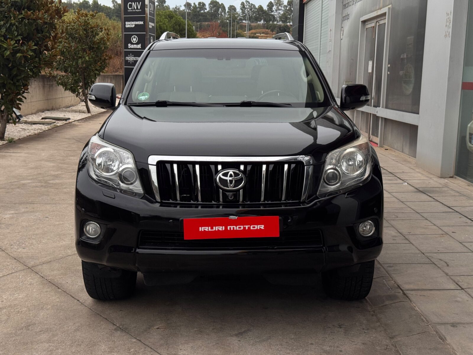 TOYOTA Land Cruiser 3.0 D4D LIMITED AUTO