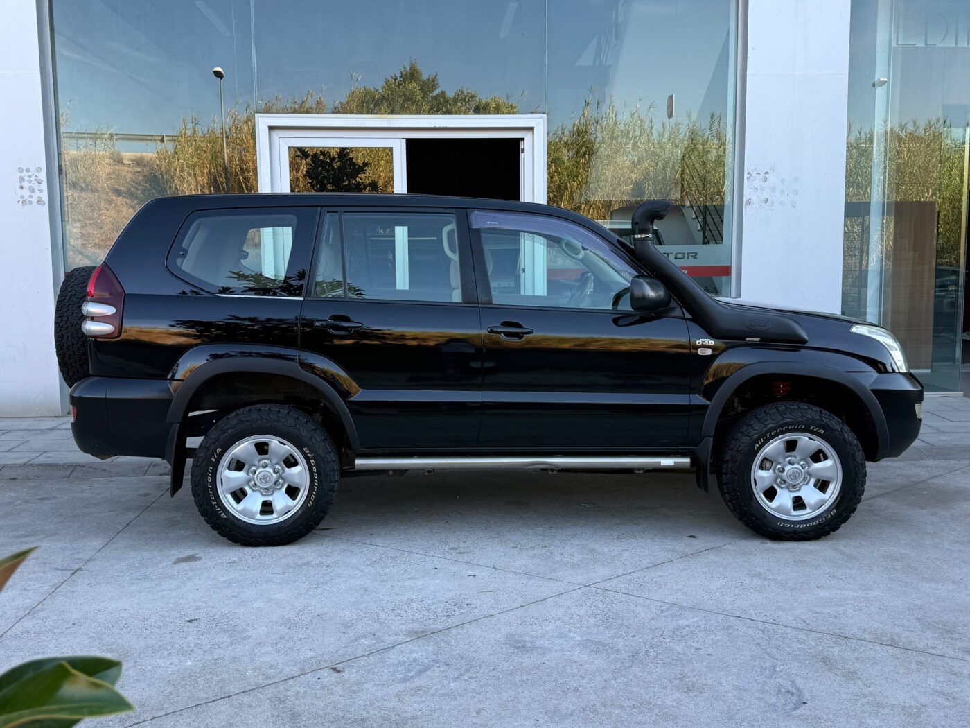TOYOTA Land Cruiser 3.0 D4D KXR
