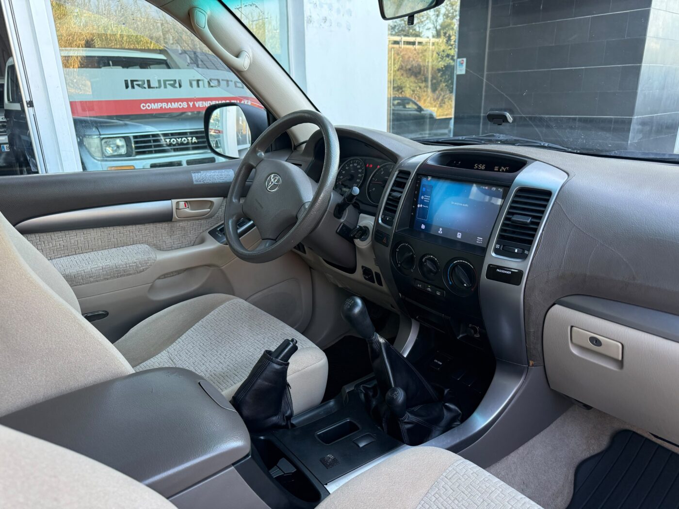 TOYOTA Land Cruiser 3.0 D4D KXR