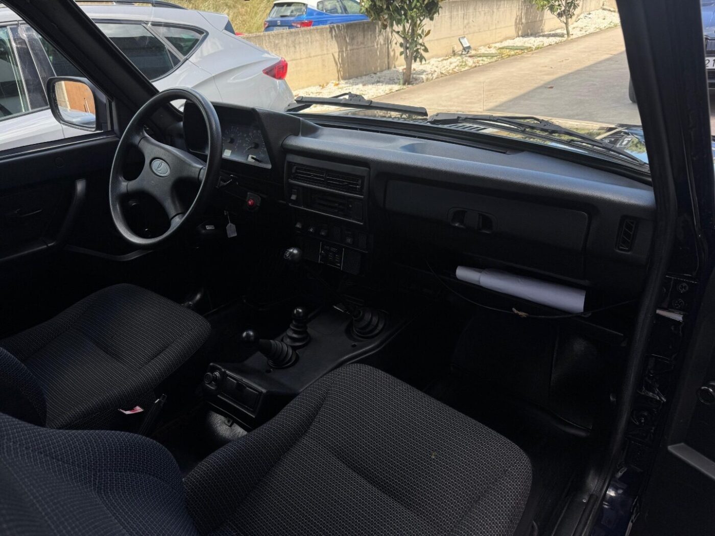 LADA 4X4 1.7L 8v 4X4
