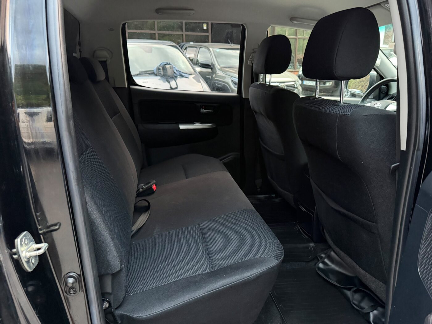 TOYOTA Hilux 3.0 D4D Doble Cabina VX 4x4