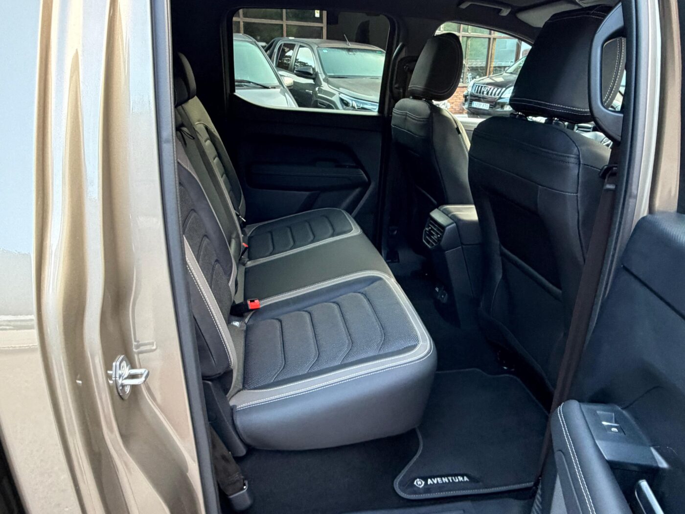 VOLKSWAGEN Amarok Aventura Cab.doble V6 3.0 TDI 177kW 10AT