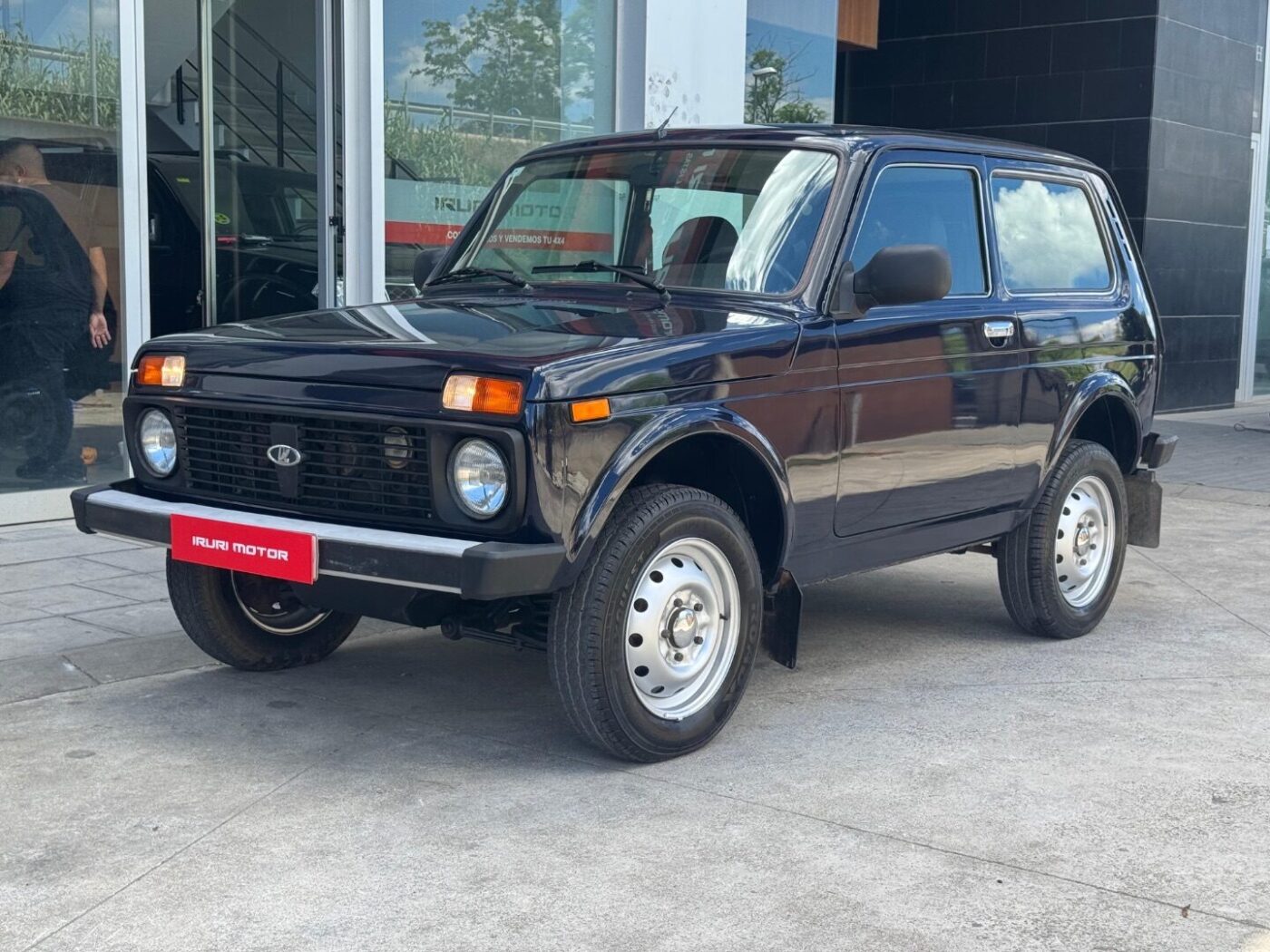 LADA 4X4 1.7L 8v 4X4