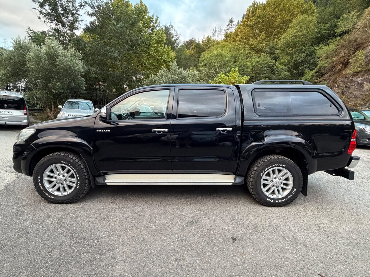 TOYOTA Hilux 3.0 D4D Doble Cabina VX 4x4